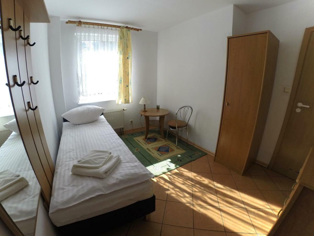 Osrodek Wypoczynkowy Merkury Mrzeżyno Extérieur photo