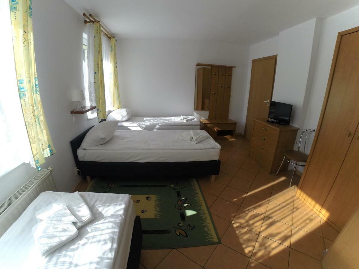 Osrodek Wypoczynkowy Merkury Mrzeżyno Extérieur photo